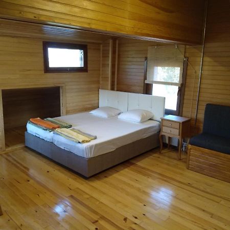 Retro & Wood Apartment Istanbul Ngoại thất bức ảnh