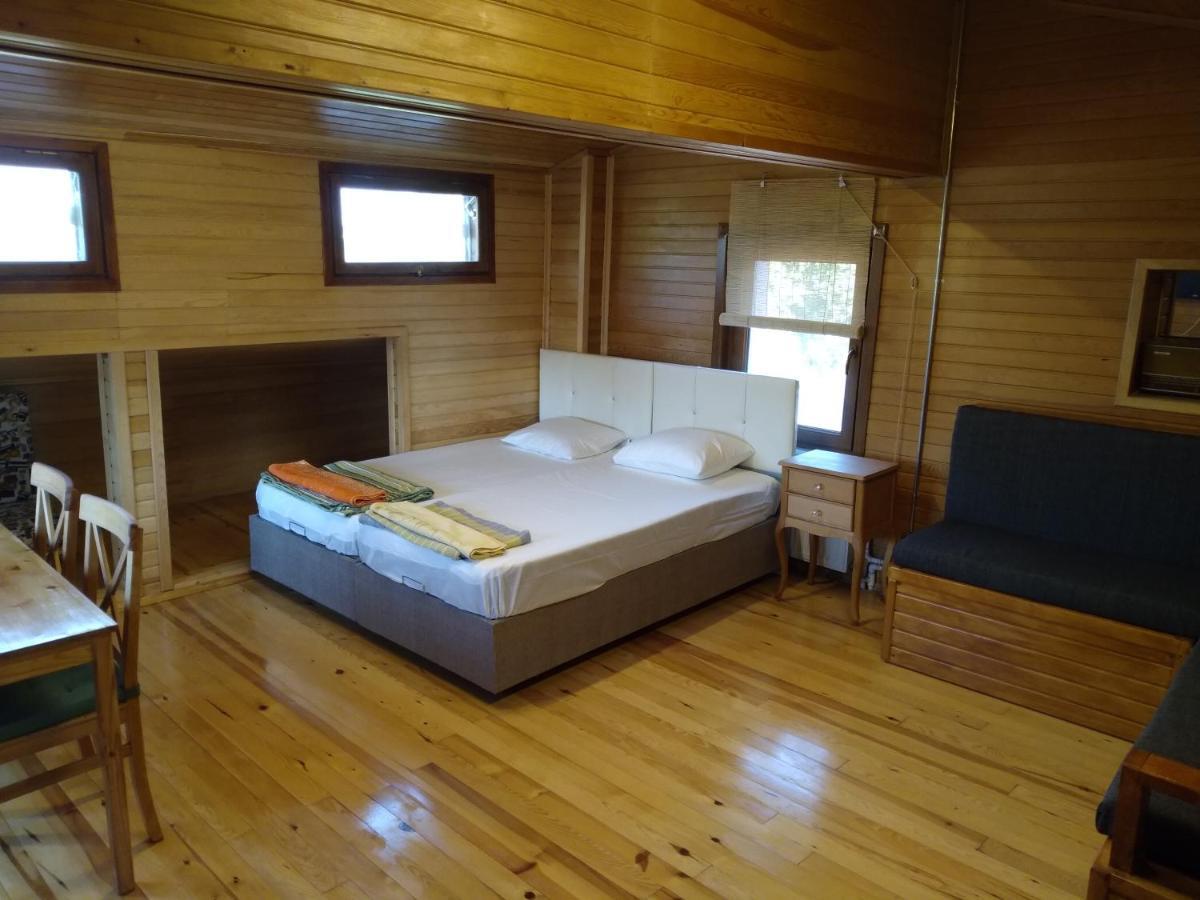 Retro & Wood Apartment Istanbul Ngoại thất bức ảnh